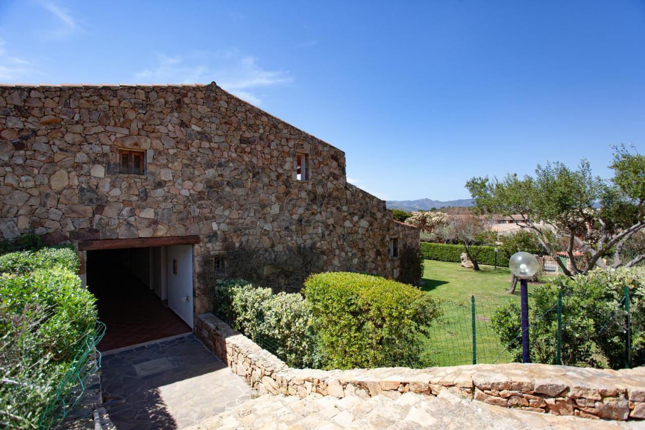 Porto Coda Cavallo Beach House A 300 Mt Dal Mare, Con Terrazza Panoramica San Teodoro  Exterior foto